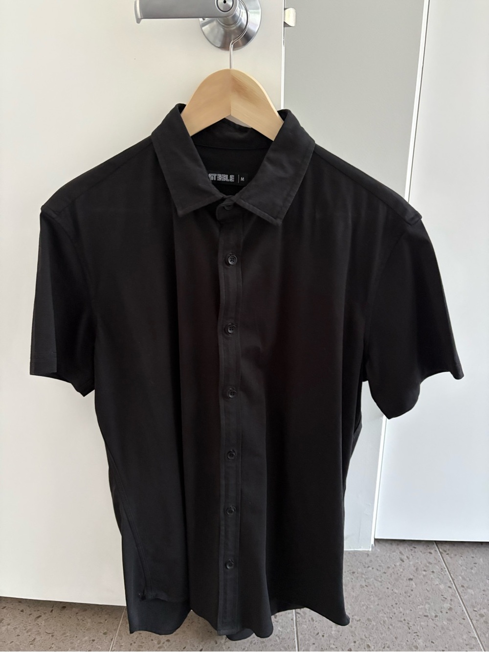 St33le - Men's Black Short-Sleeve Button-Up Shirt